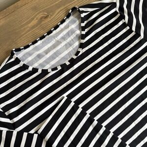 Lands End Womens Small‎ Navy Blue White Striped Long Sleeve Tee T-Shirt Top